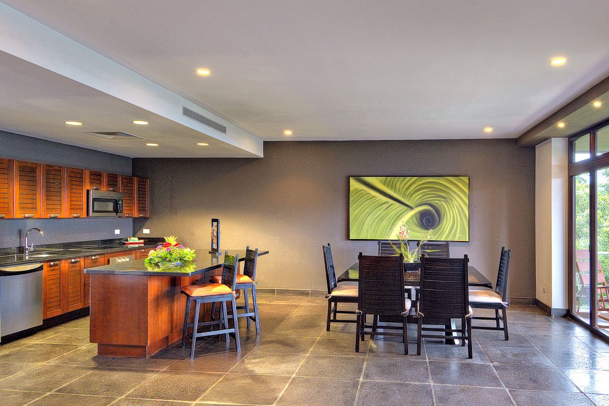 Treetop Ocean & Jungle View Suites